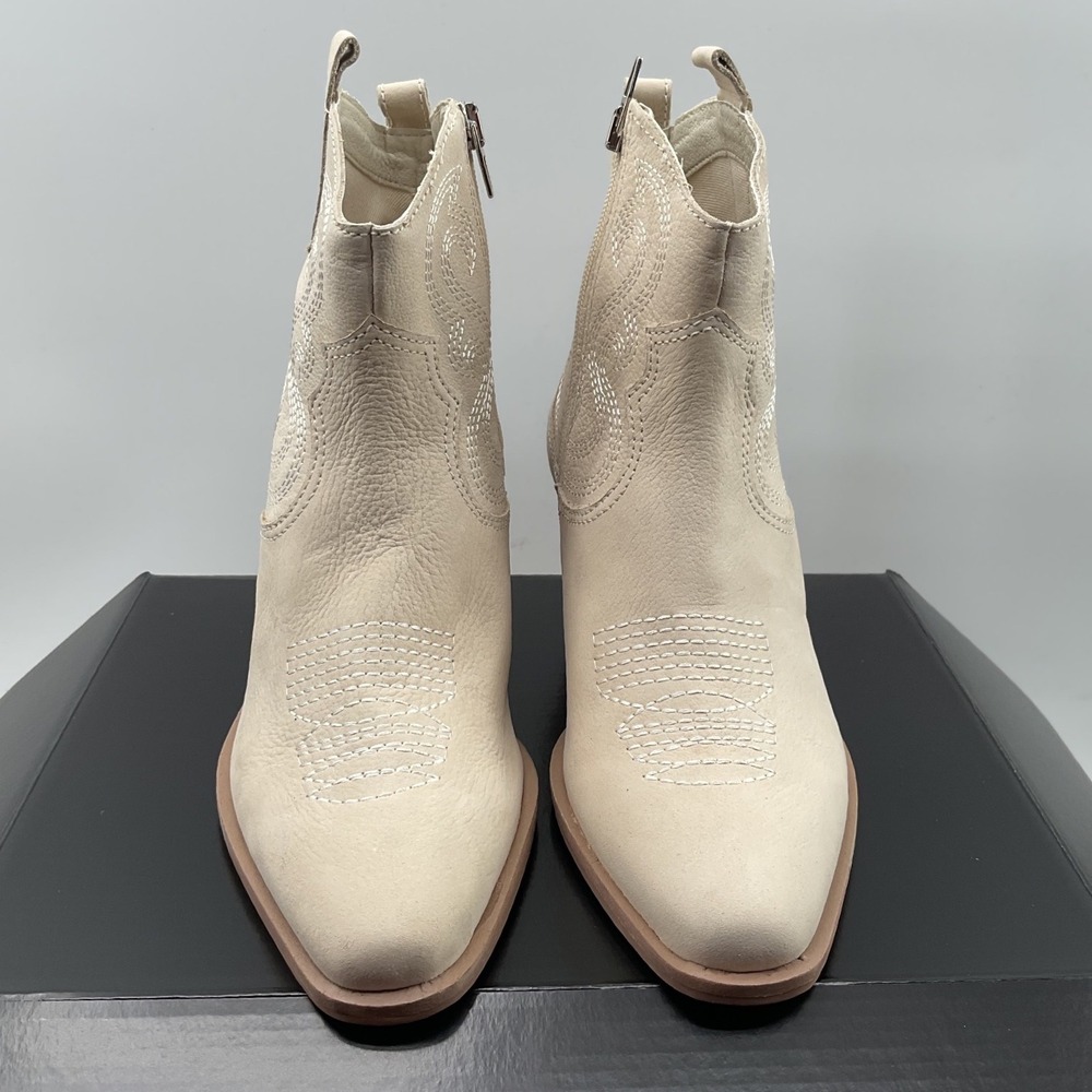 Dolce Vita Solei Cream Leather Western Ankle Boots Women 6.5 Pointed Toe Zip
